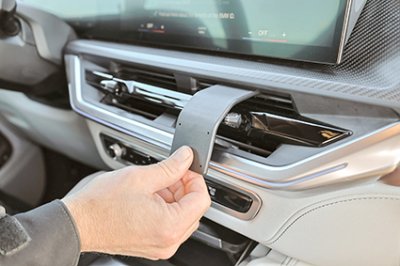 Mobilhållare BMW XM från 2023-