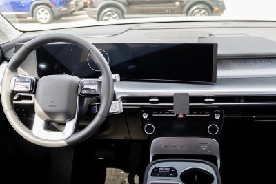 Mobilhållare Hyundai IONIQ 9 från 2025- och nyare