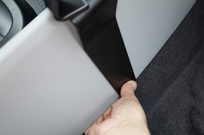 Montering av mobilhållare till Hyundai KONA 2023-