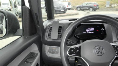 Mobilhållare Volkswagen ID.Buzz Cargo från 2023- | Vänstermontering