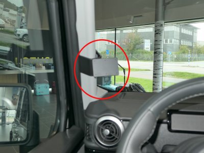 Mobilhållare Ineos Grenadier från årsmodell 2022-