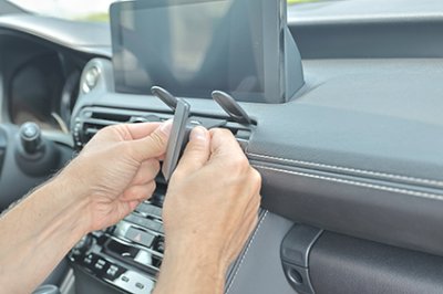 Mobilhållare Lexus IS från 2022-