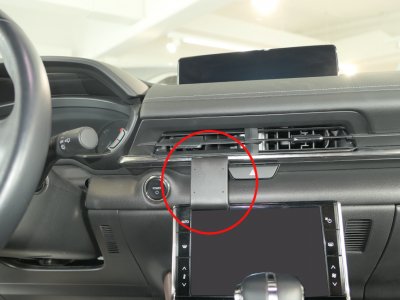 Mobilhållare Mazda MX-30 från 2020-