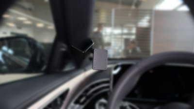 Mobilhållare Mercedes E-klass från 2024- och nyare | För montering på vänster A-stolpe