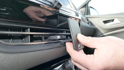 Mobilhållare Opel Grandland från 2022-