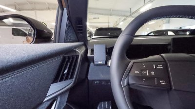 Mobilhållare Opel Grandland från 2024- och nyare