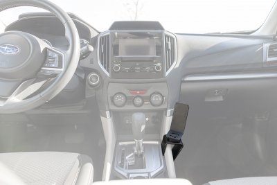 Mobilhållare Subaru Impreza från 2016-2023