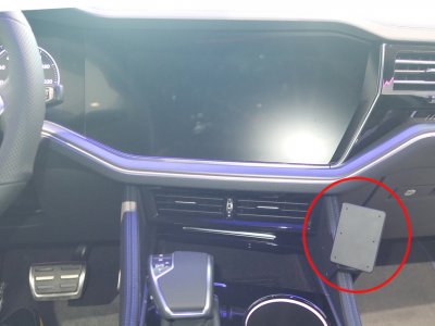 Mobilhållare Volkswagen Touareg från 2024-