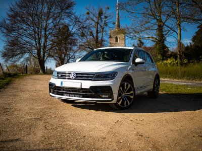 Ledrampsfäste Lazer Volkswagen Tiguan 2016-2023 | Ledramp ingår ej