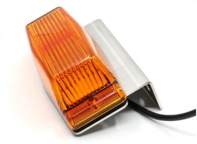 Vinklad fästplåt till Omnius LED "Double Burner"