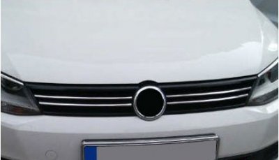 Övre grill i Rostfritt stål till Volkswagen Jetta från 2011-
