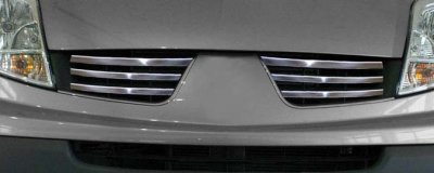 Övre grill till Renault Trafic 2002-2014