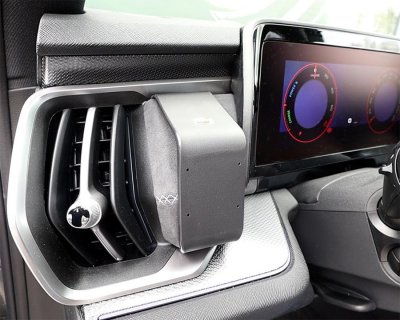 Mobilhållare till Skoda Kodiaq från 2024- och framåt | För montering till vänster om ratten