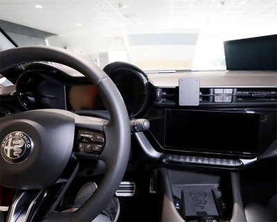 Mobilhållare Jeep Avenger 2023- | För montering under mittskärmen
