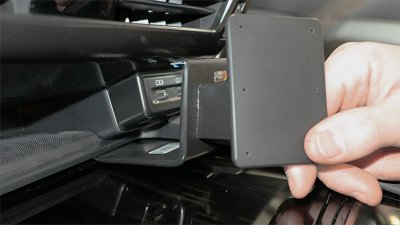 Montering av mobilhållare Lexus RX från 2023-