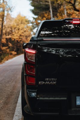 Rolltop Isuzu D-Max från 2020- och nyare | Dubbelhytt | För bilar med original flakbåge