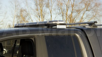 Blixtljusramp Respons 1164 mm monterad på en VW Amarok V6