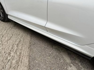 Sidokjolar Ford Fiesta från 2017-