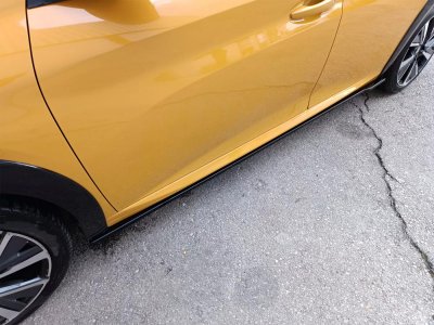 Sidokjolar Peugeot 208 från år 2020-