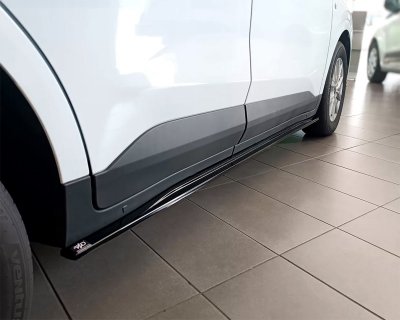 Sidokjolar Ford Transit Courier från 2023-