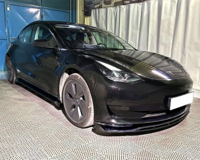 Sidokjolar Tesla Model 3 från 2017-2024