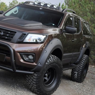 Skärmbreddare Nissan Navara från 2016-2021