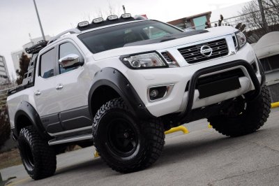 Skärmbreddare Nissan Navara från 2016-2021