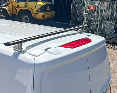Takräcken 160 cm för Volkswagen Transporter T7 från 2024- | Aerodynamiska aluminiumräcken