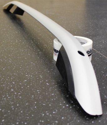 Takrails i Aluminium & Plast till Volkswagen Amarok 2011-