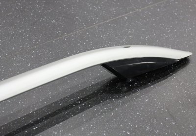 Takrails i Aluminium & Plast till Volkswagen Amarok 2011-