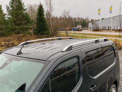 Takrails Toyota Proace City från 2019-