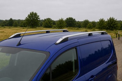 Takrails Ford Courier från 2014-2023