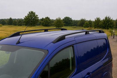 Takrails Ford Courier från 2014-2023