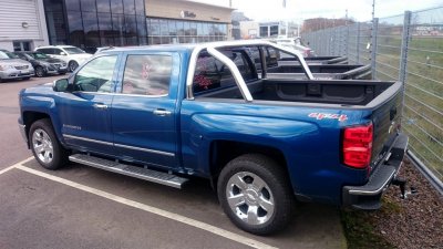 Targabåge/Flakbåge i Rostfritt stål till Chevrolet Silverado 2015-