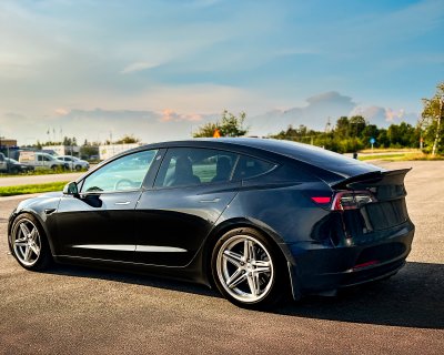 Sänkningssats Tesla Model 3 från 2017- och framåt