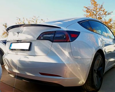 Spoiler till Tesla Model 3 från 2017-2024