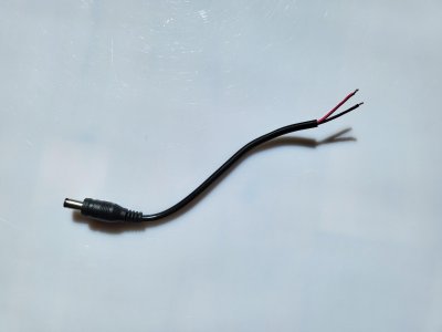 Strömkablage för backkamera