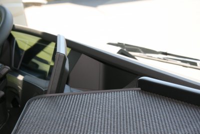 Stort bord Volvo FH från 2020-