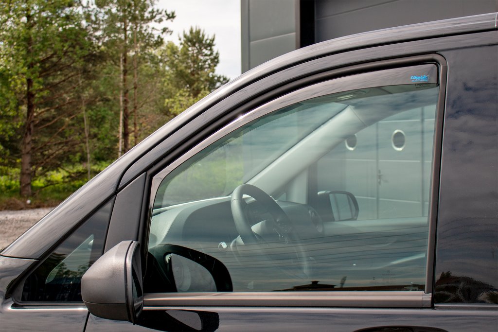 Vindavvisare till Mercedes Vito/Viano från 2003-2014 (Mörktonade)