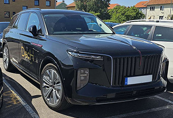 Hongqi E-HS9 från 2020 och nyare