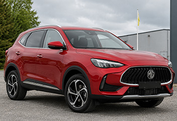 MG HS från 2023-2024