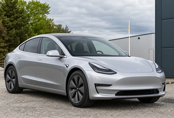 Tesla Model 3 från 2017-2024