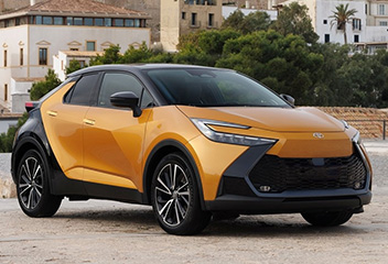 Toyota C-HR från 2023- och nyare